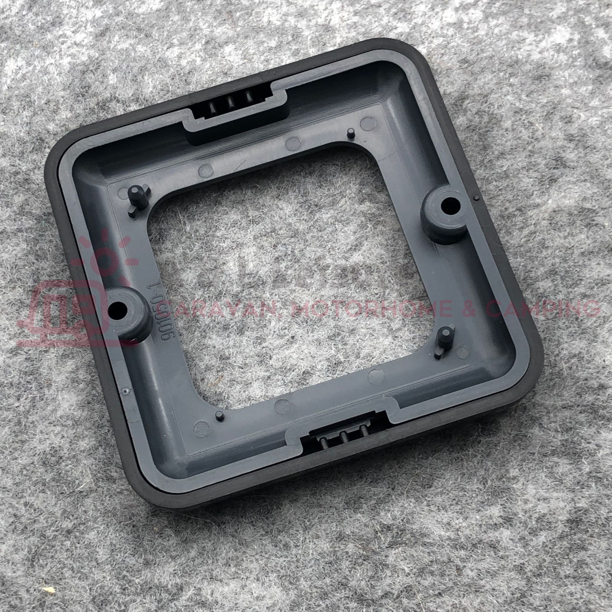 Ct Rangw CBE C-Line 1-Way Surround & Faceplate Gloss Black - CT Range